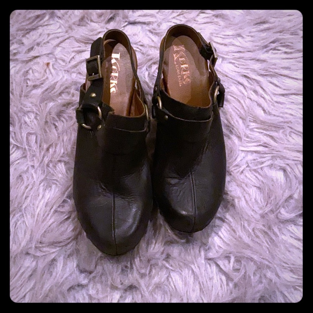 Kork Ease Clogs